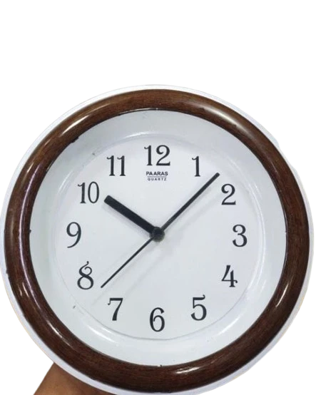 PAARAS QUARTZ Analog Wall Clock with Wooden Frame