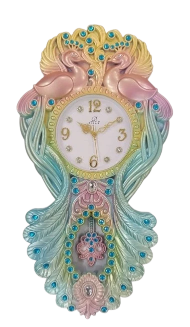 "R-1 RIGAR Peacock Pendulum Clock: A Decorative Timepiece with Intricate Details"