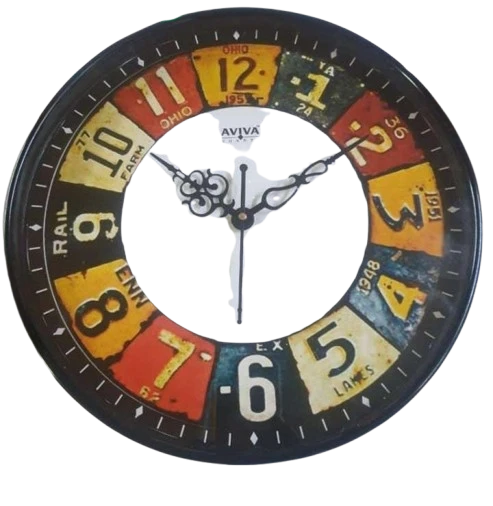 "AVIVA QUARTZ License Plate Wall Clock"