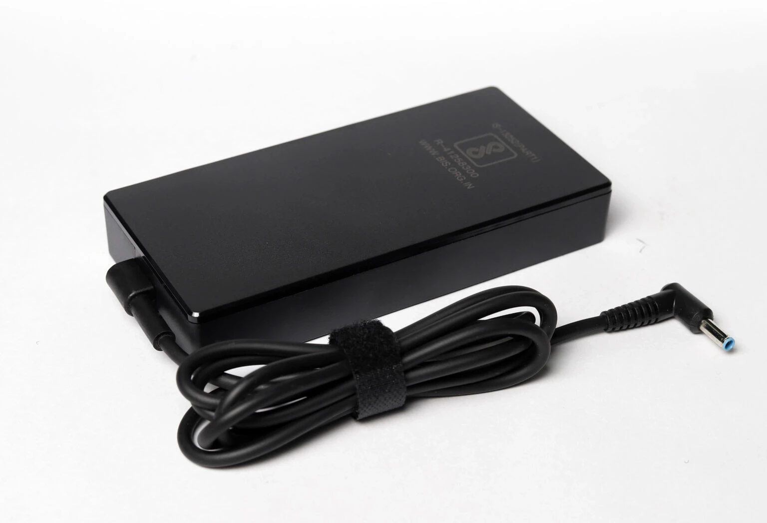 135W Laptop Charger for HP Envy 14, Envy 15, Envy 16, Envy 17, Omen 15, Omen 17, ZBook 15 Series (19V, 7.1A) 4.5*3.0MM