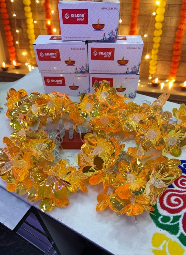 Small Golden Flower 8 Design Mix String Lights